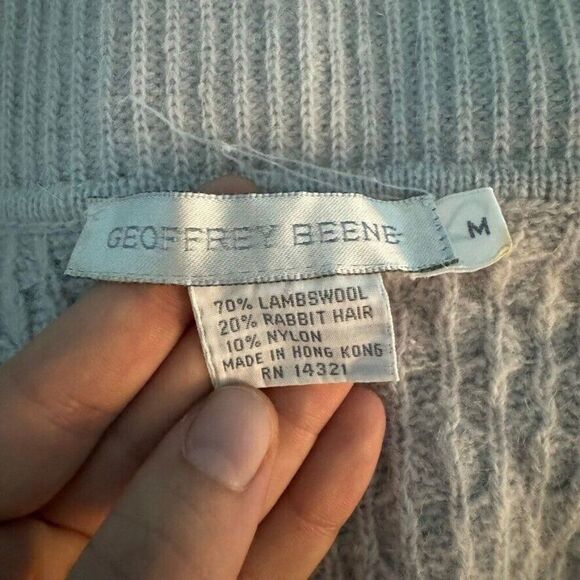 Vintage Geoffrey Beene Light Blue Lambswool Angora cable Knit Sweater Vest Sz M - Picture 2 of 8